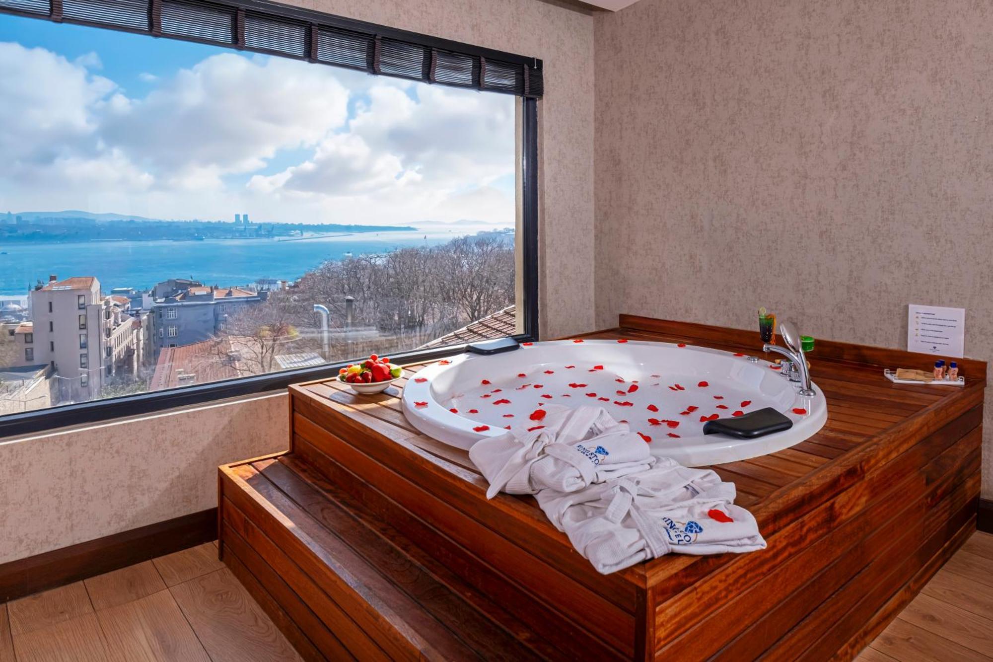 Ring Stone Hotels Bosphorus - Special Class Istanbul Bagian luar foto