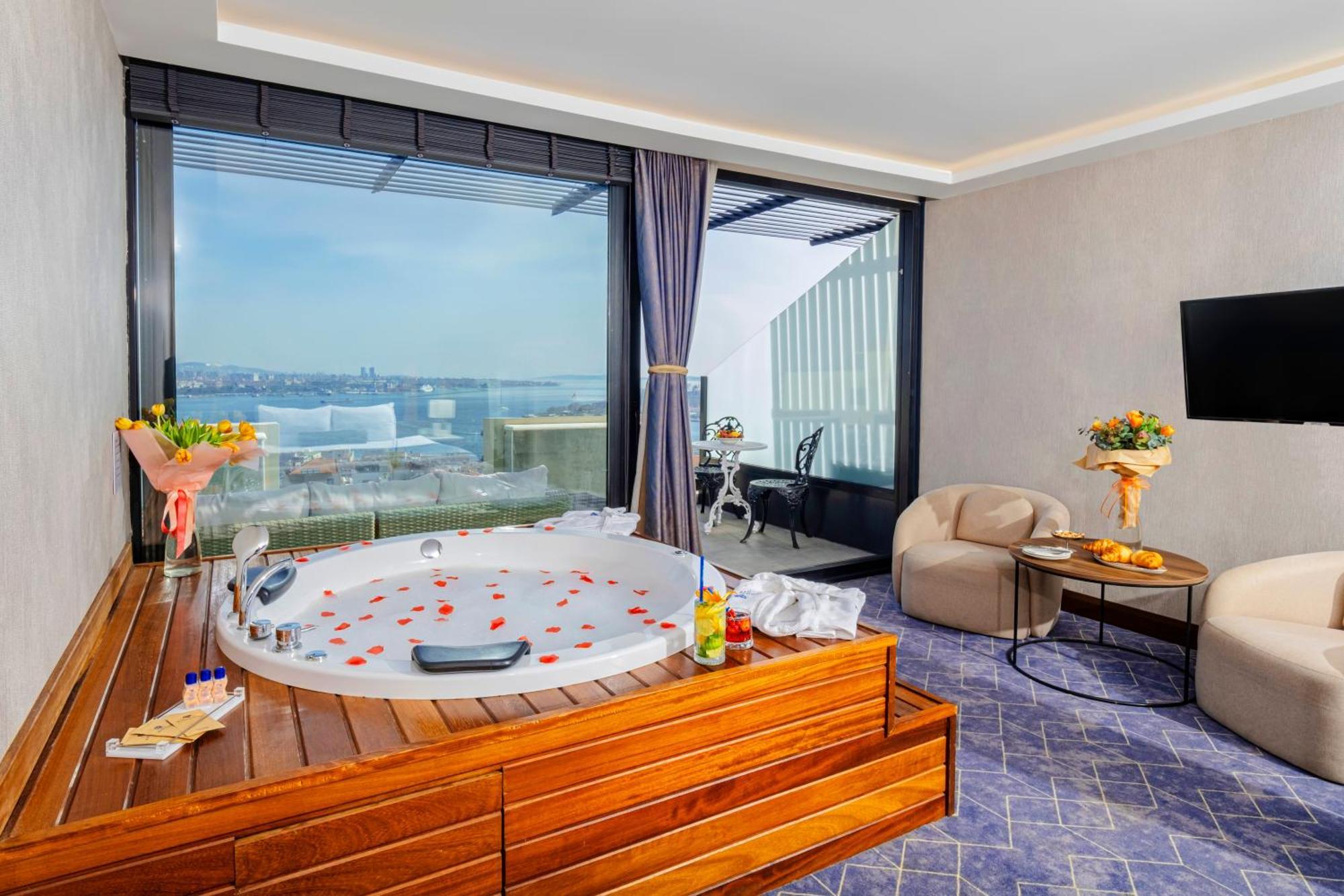 Ring Stone Hotels Bosphorus - Special Class Istanbul Bagian luar foto